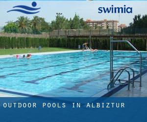 Outdoor Pools in Albiztur