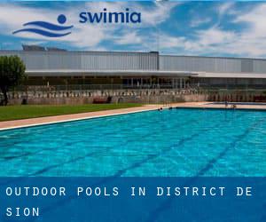 Outdoor Pools in District de Sion