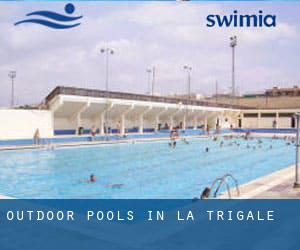 Outdoor Pools in La Trigale