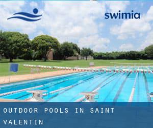 Outdoor Pools in Saint-Valentin